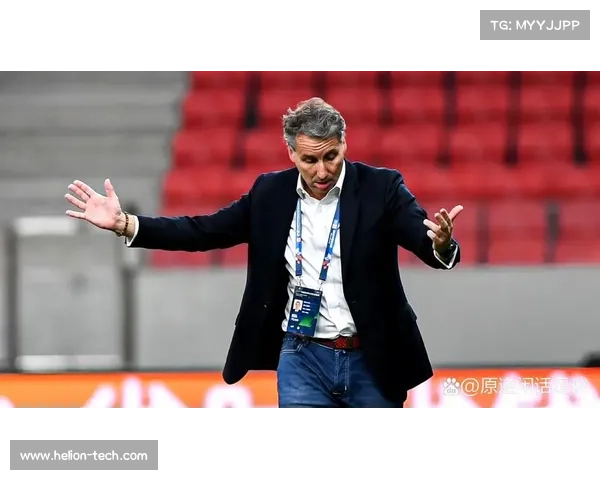 小卢卡斯在巴黎长期担任替补的原因与战术定位和竞争压力解析